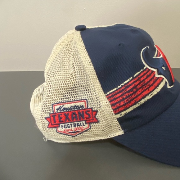 Houston Texans Licensed Fanatics Center Stripe Trucker Adjustable Hat - Navy - Picture 2 of 6